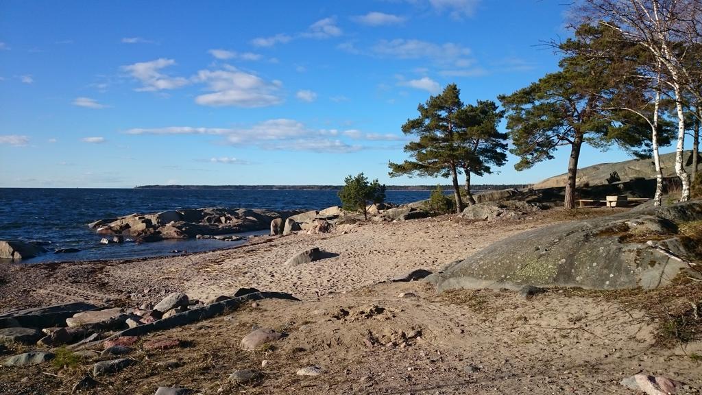 Hotell Floras Tradgard Öregrund Eksteriør billede